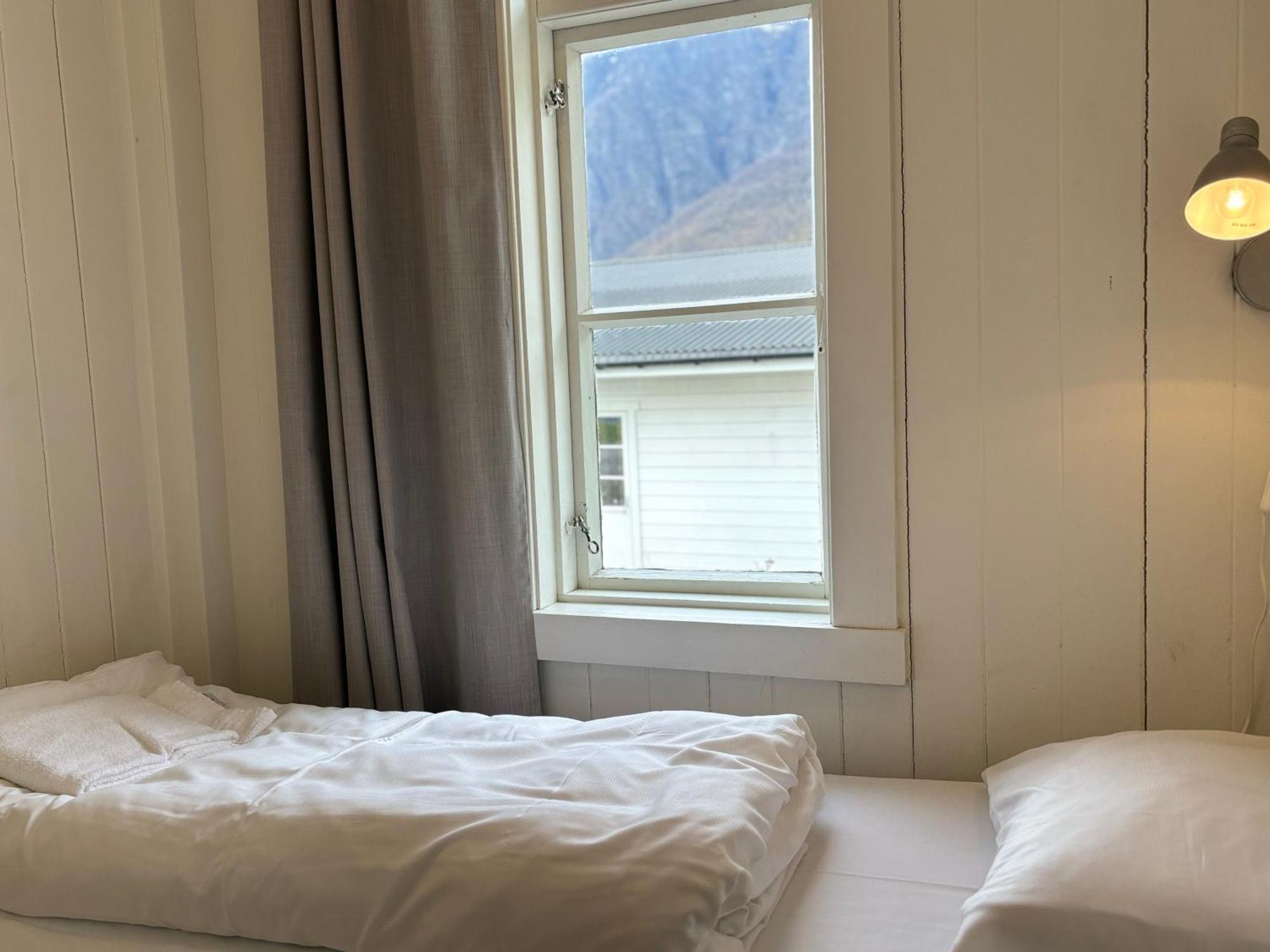 Winjum Hostel Stegastein Aurland Ngoại thất bức ảnh